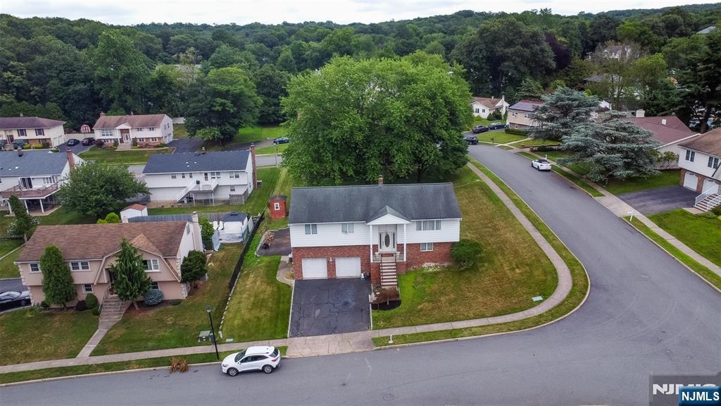 Homes for sale in Woodland Park, NJ | 1 Borrego Dr, Woodland Park, NJ 07424 | MLS# 25024613