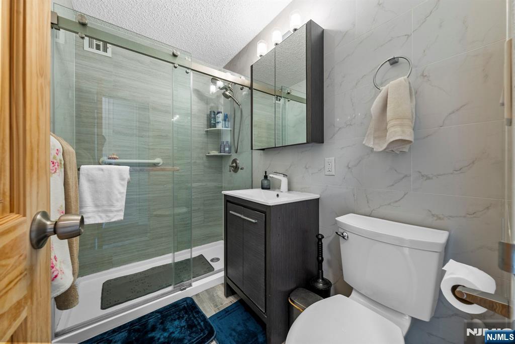 Homes for sale in Fort Lee, NJ | 555 North Ave #23G, Fort Lee, NJ 07024 | MLS# 25024649