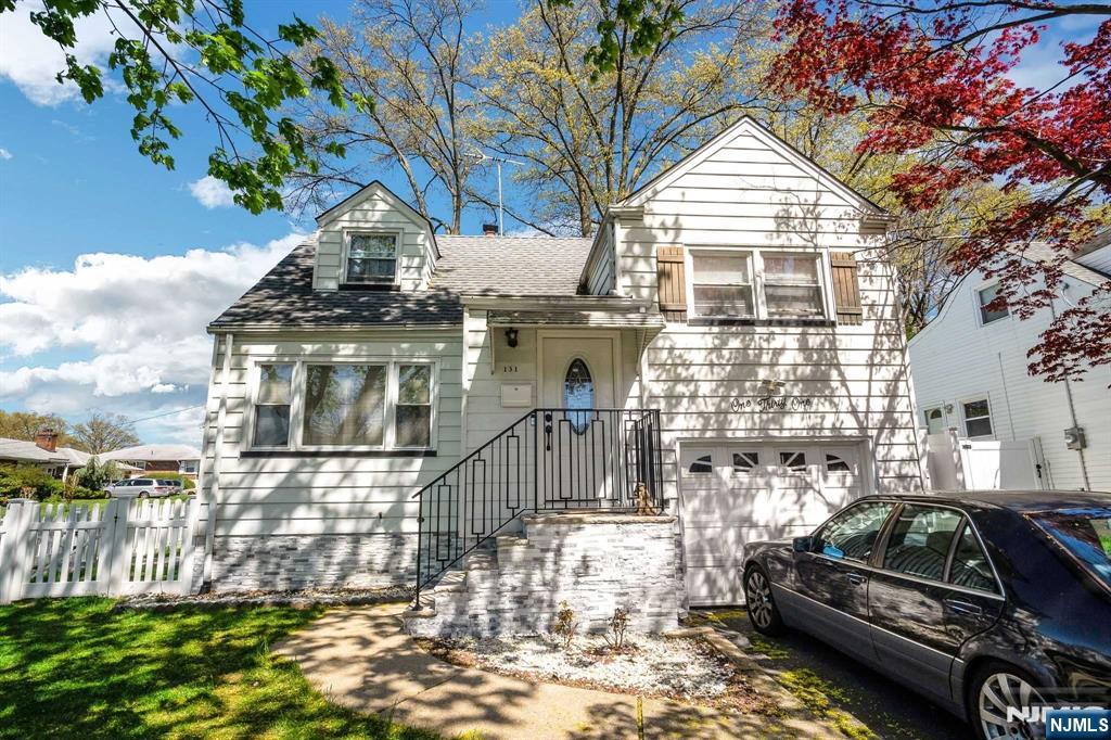 Homes for sale in Elmwood Park, NJ | 131 Iozia Ter, Elmwood Park, NJ 07407 | MLS# 25024719