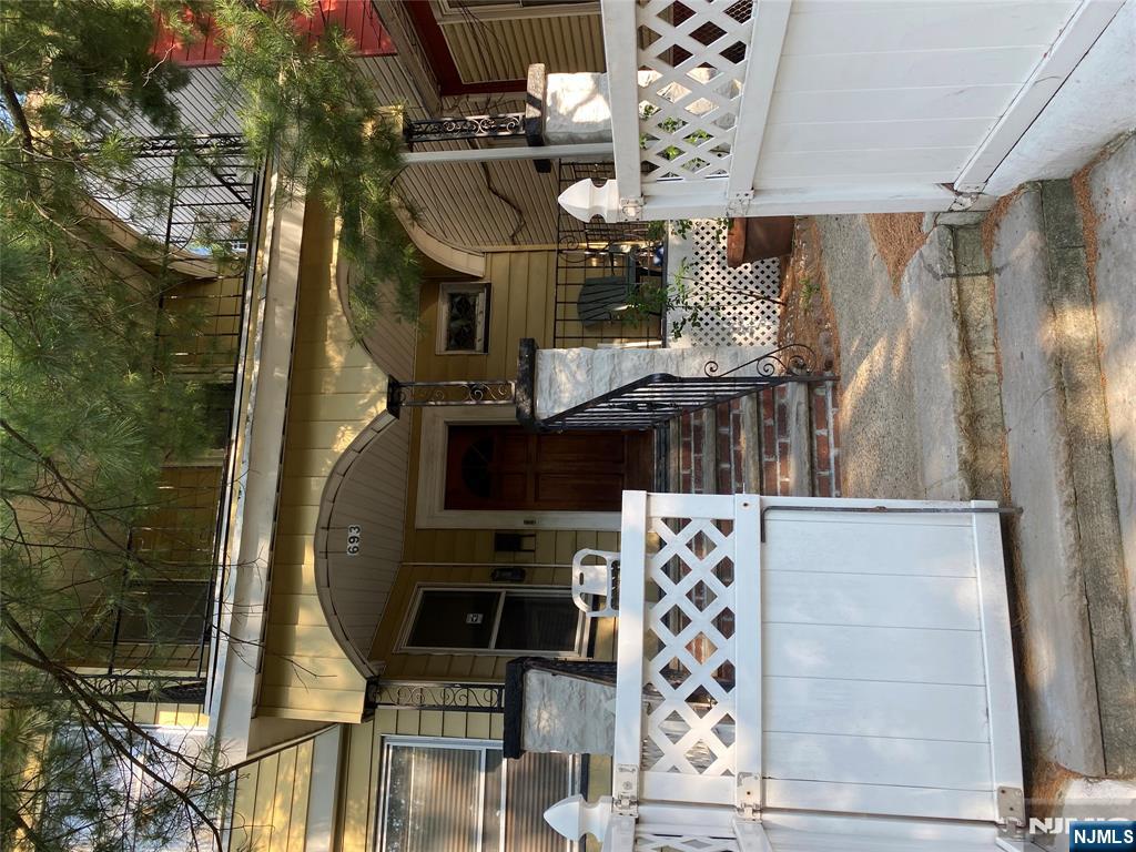 Homes for sale in Paterson, NJ | 693 28th St, Paterson, NJ 07504 | MLS# 25024885