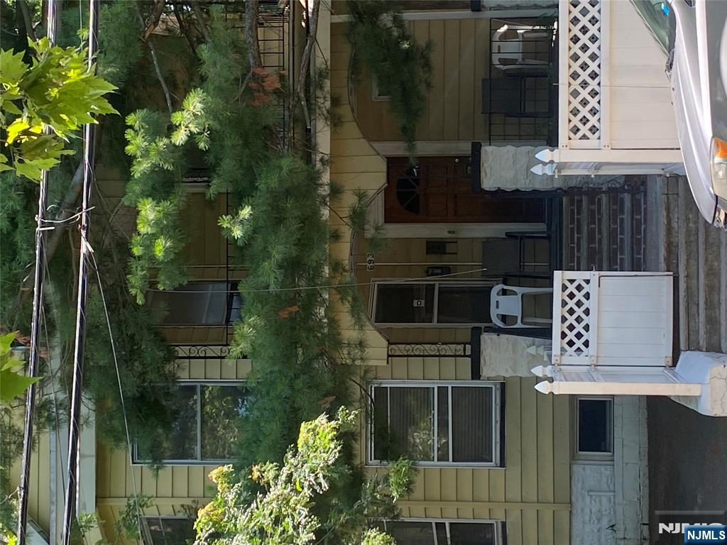 Homes for sale in Paterson, NJ | 693 28th St, Paterson, NJ 07504 | MLS# 25024885