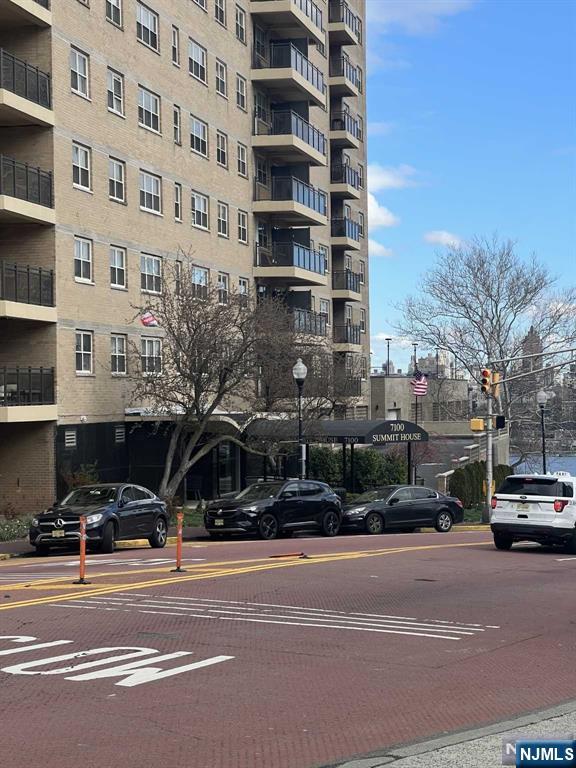 Homes for sale in Guttenberg, NJ | 7100 Jfk Blvd E #2N, Guttenberg, NJ 07093 | MLS# 25024935