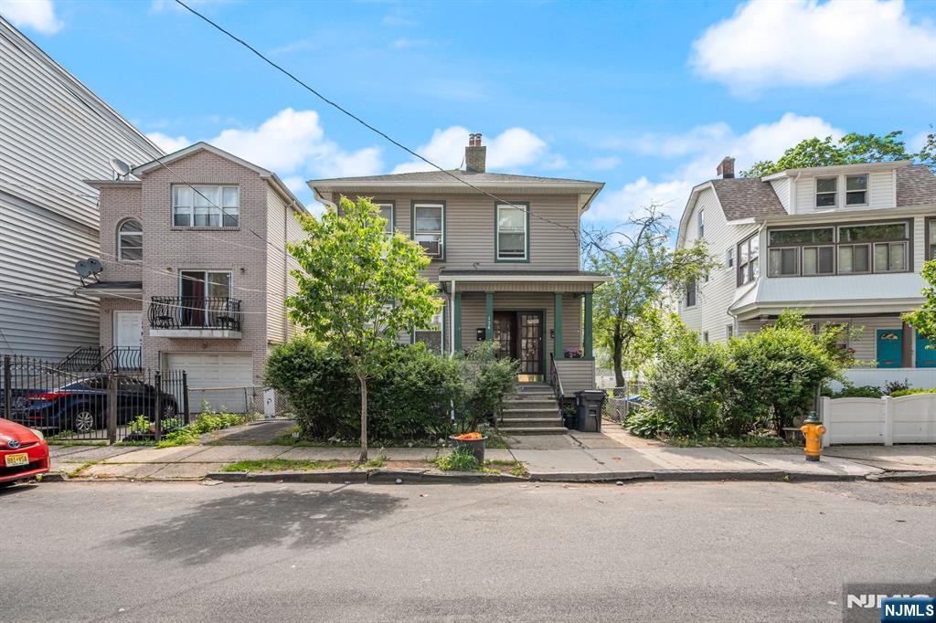 Homes for sale in Newark, NJ | 126 Norwood St, Newark, NJ 07106 | MLS# 25024965