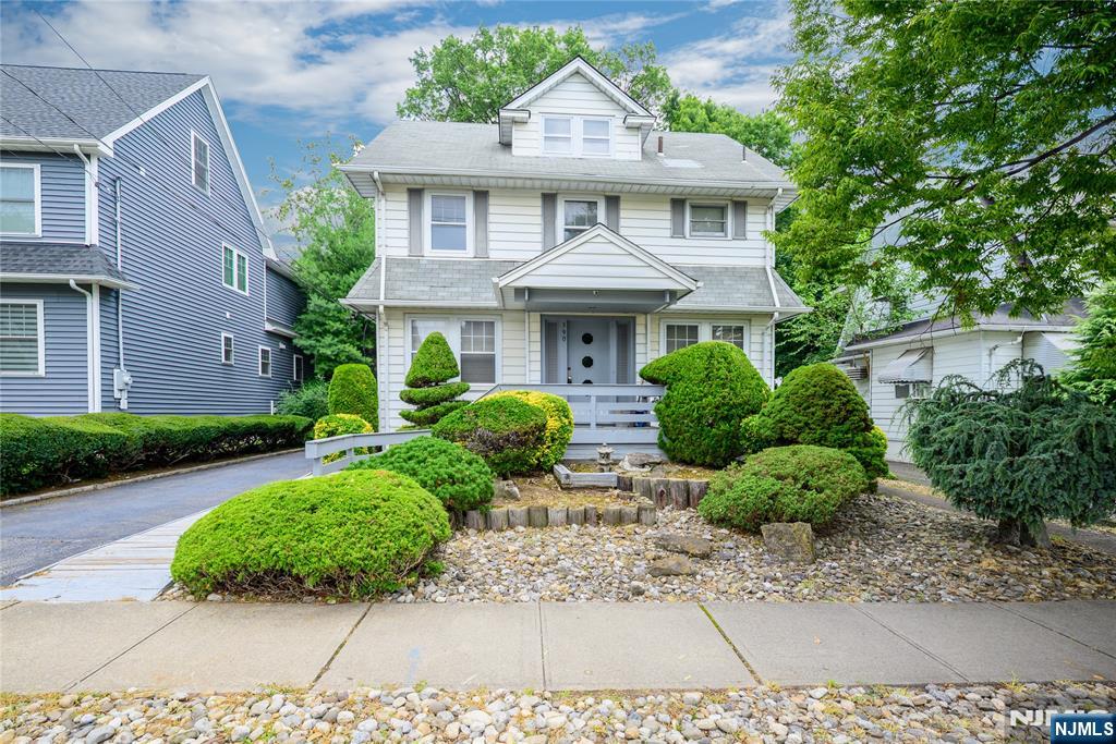 Homes for sale in Clifton, NJ | 390 South Pkwy, Clifton, NJ 07014 | MLS# 25024976