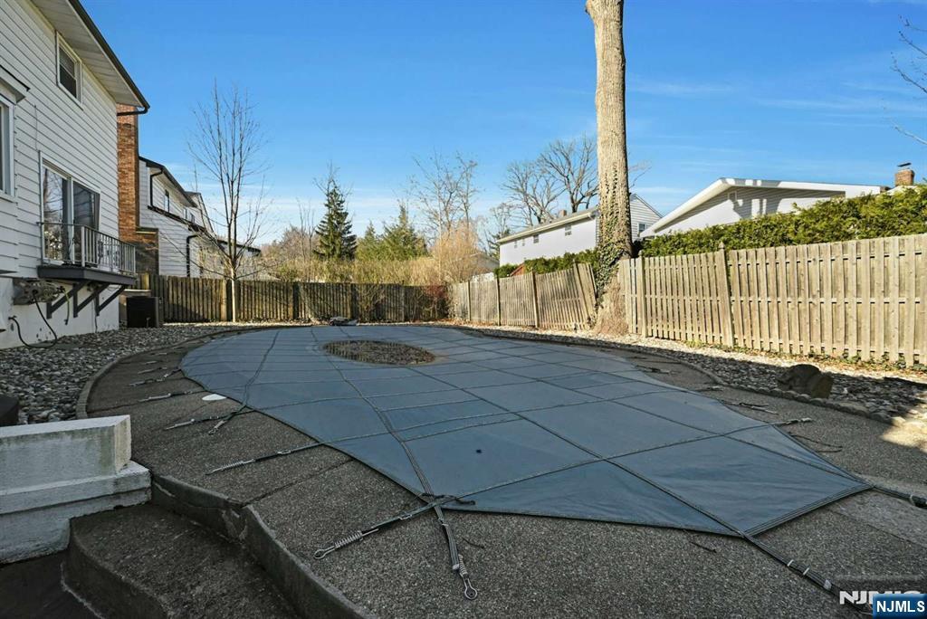 Homes for sale in Englewood Cliffs, NJ | 66 Elm St, Englewood Cliffs, NJ 07632 | MLS# 25025094