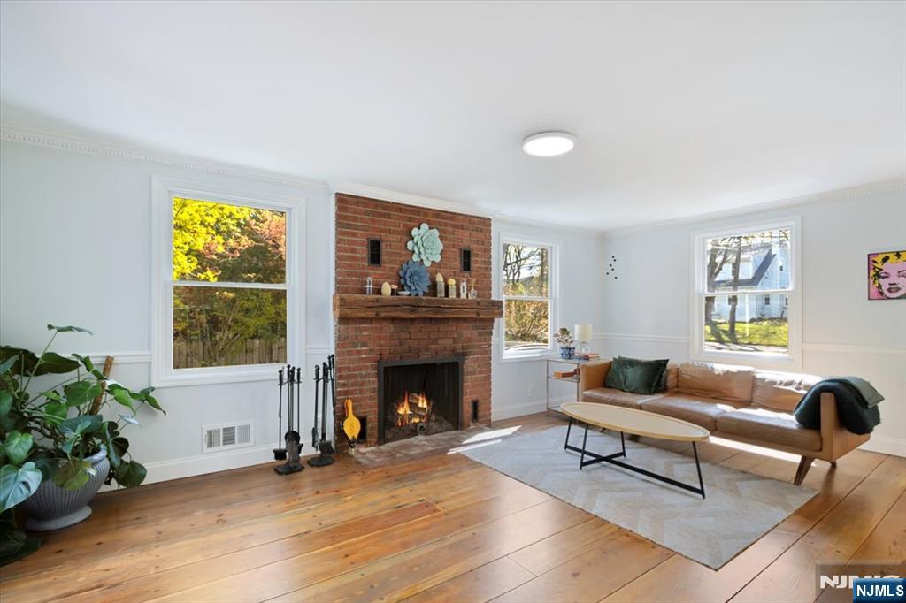 Homes for sale in Mendham Township, NJ | 60 Woodland Rd, Mendham Township, NJ 07869 | MLS# 25025130