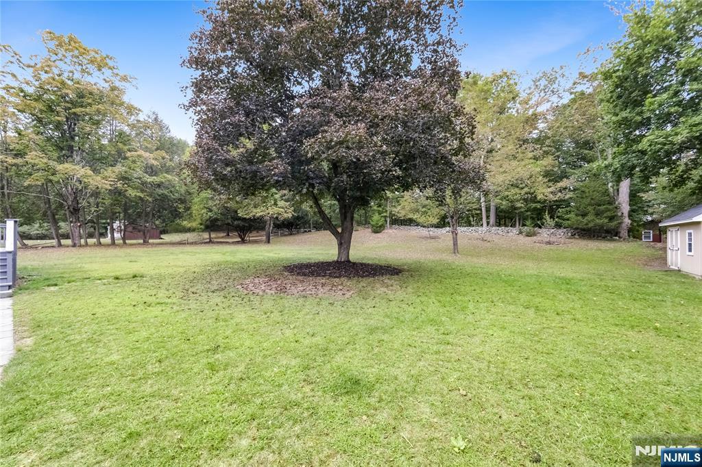 Homes for sale in Upper Saddle River, NJ | 15 Sunrise Ln, Upper Saddle River, NJ 07458 | MLS# 25025227