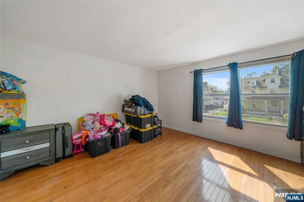 Homes for sale in Orange, NJ | 98 Hillyer St #2B, Orange, NJ 07050 | MLS# 25025326