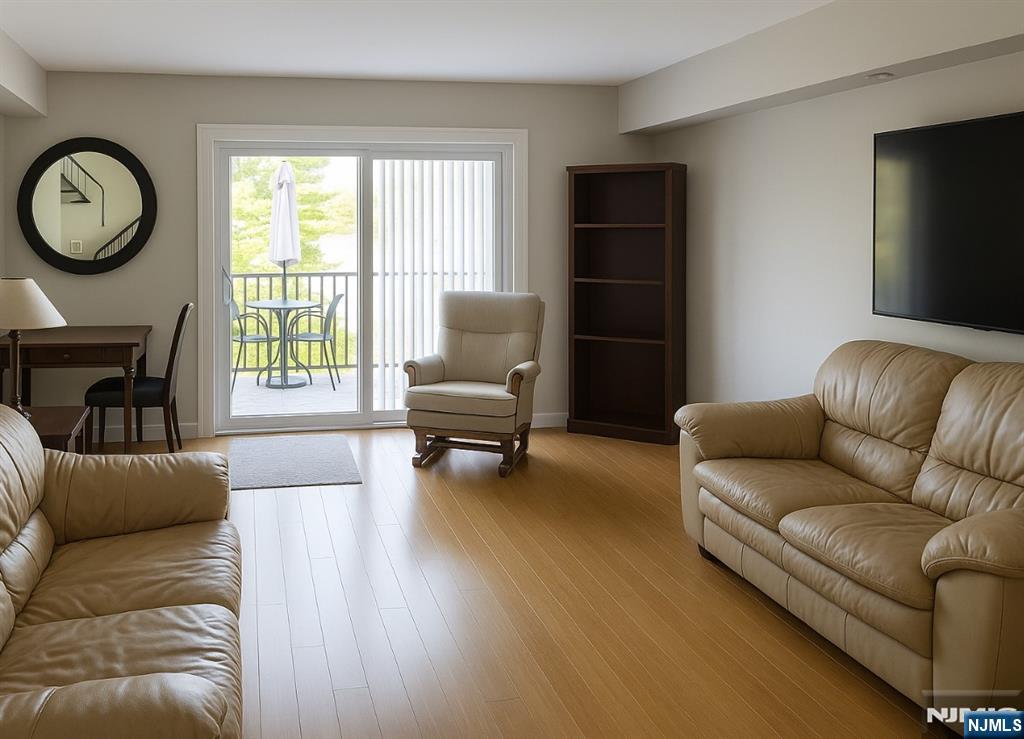 $350,000 Condo