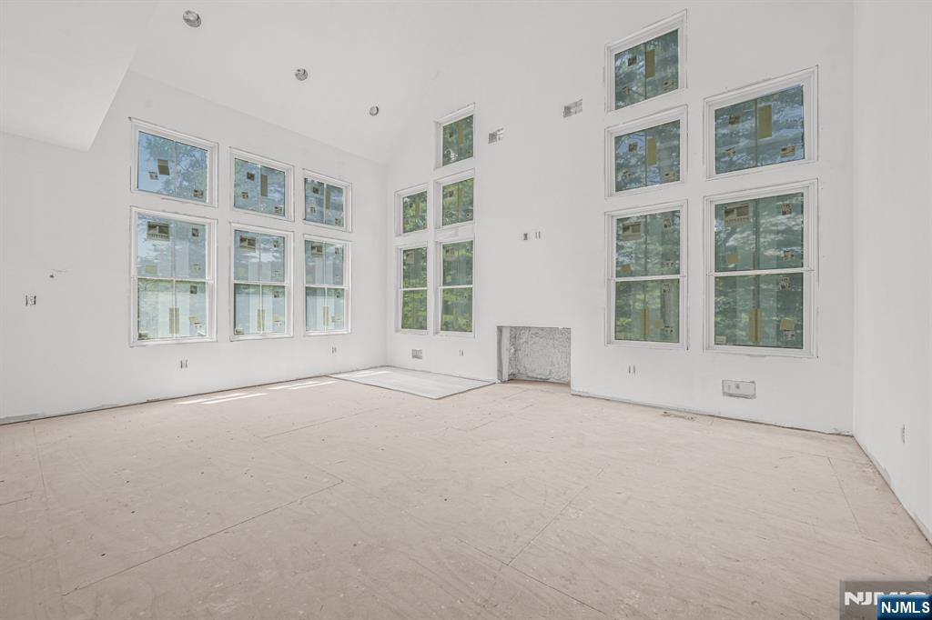 Homes for sale in Boonton Township, NJ | 140 Koehler Rd, Boonton Township, NJ 07005 | MLS# 25025427