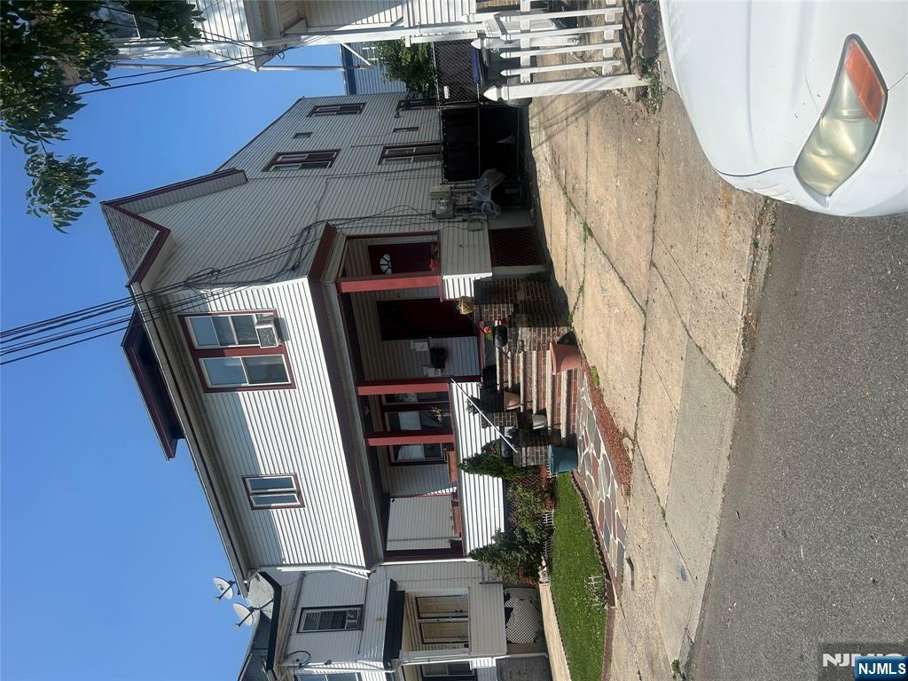 Homes for sale in Irvington, NJ | 25 Hazel Pl, Irvington, NJ 07111 | MLS# 25025446