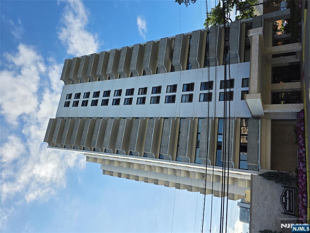 $530,000 Condo