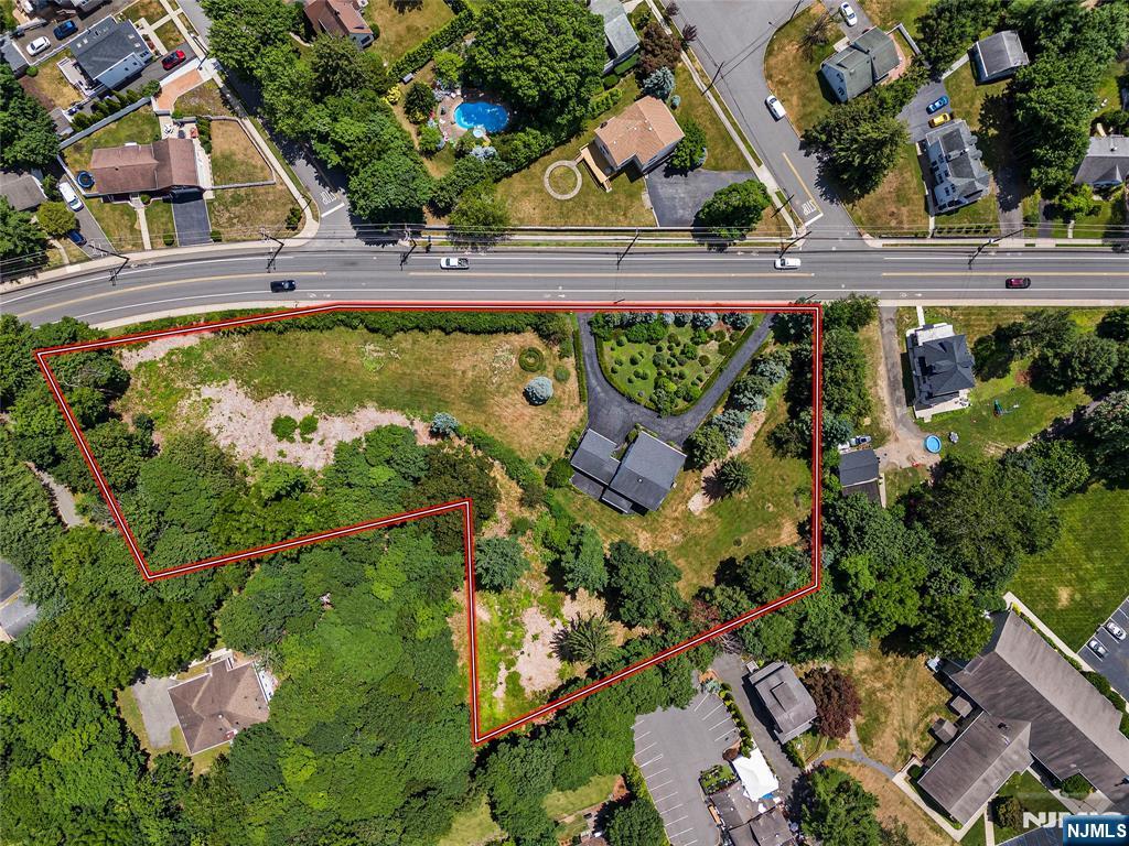 Homes for sale in North Haledon, NJ | 409 High Mountain Rd, North Haledon, NJ 07508 | MLS# 25025576