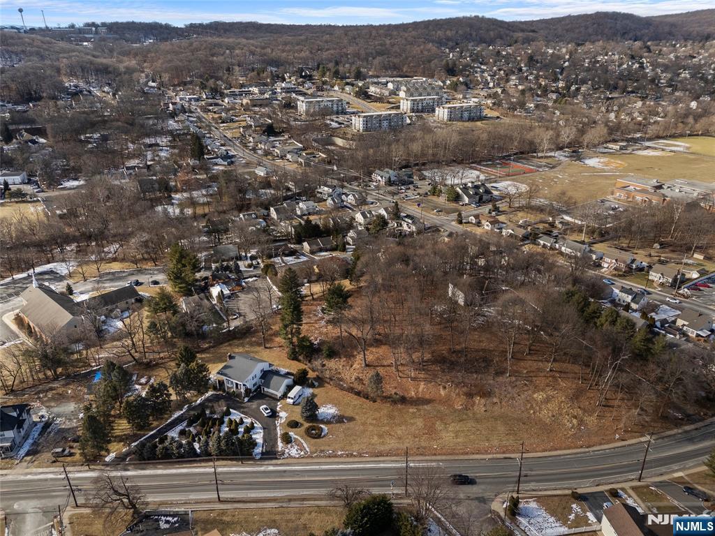 Homes for sale in North Haledon, NJ | 409 High Mountain Rd, North Haledon, NJ 07508 | MLS# 25025576