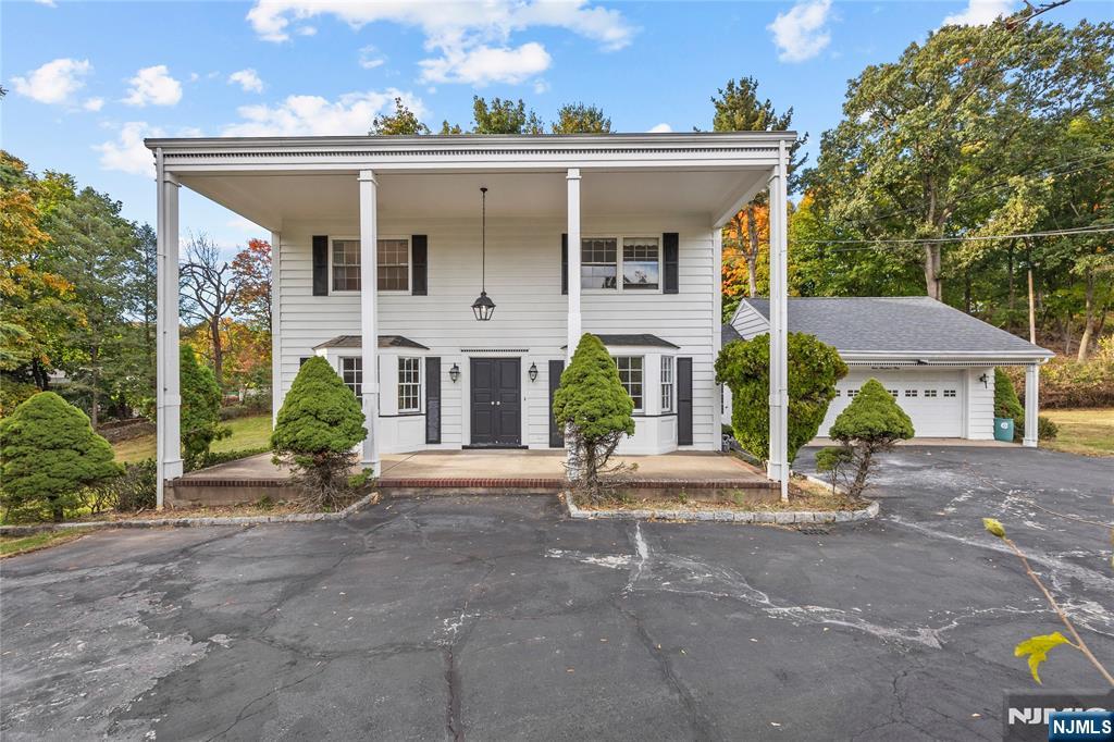 Homes for sale in North Haledon, NJ | 409 High Mountain, North Haledon, NJ 07509 | MLS# 25025577