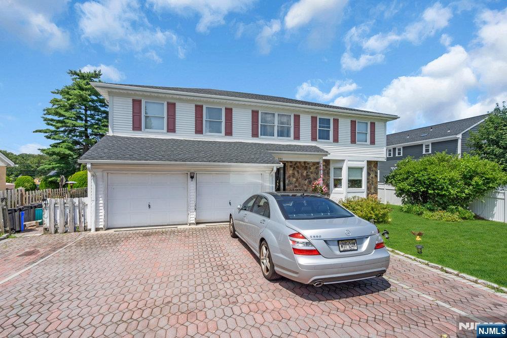 Homes for sale in New Milford, NJ | 394 James Woods Ct, New Milford, NJ 07646 | MLS# 25025802