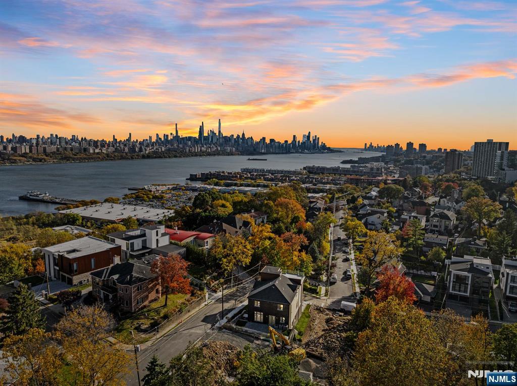 Homes for sale in Cliffside Park, NJ | 61 Edgewater Rd, Cliffside Park, NJ 07010 | MLS# 25025836