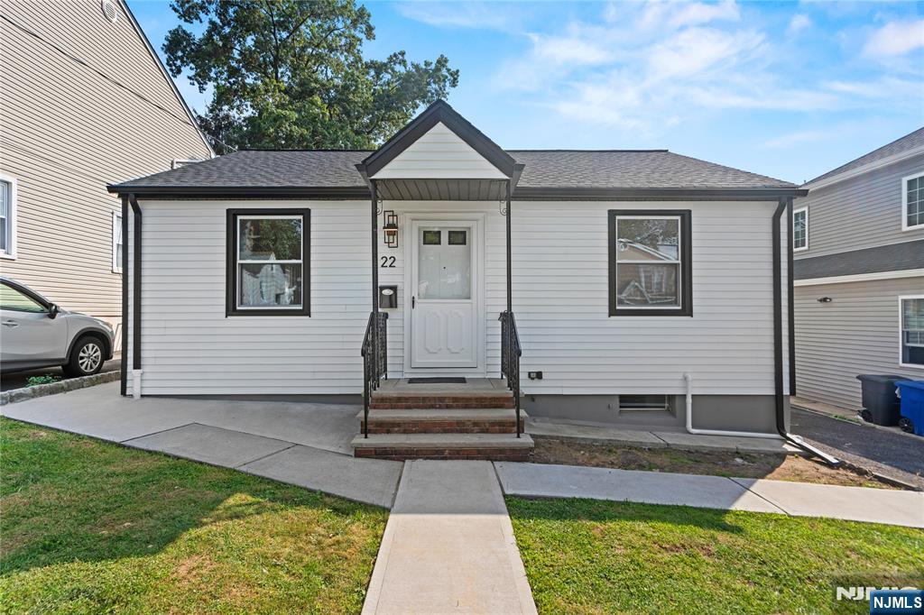Homes for sale in Hasbrouck Heights, NJ | 22 Franklin Ave, Hasbrouck Heights, NJ 07604 | MLS# 25025890