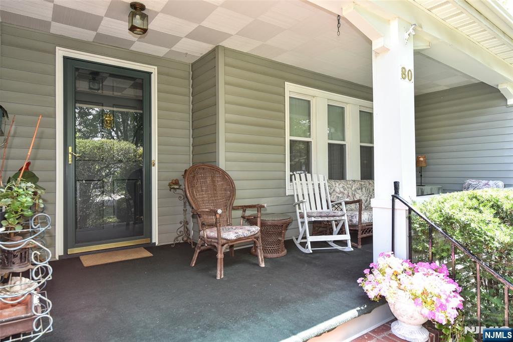 Homes for sale in Ridgewood, NJ | 80 Washington Pl, Ridgewood, NJ 07450 | MLS# 25025908