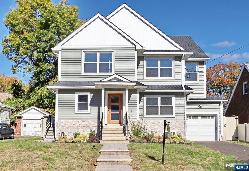 Homes for sale in Teaneck, NJ | 135 Sherman Ave, Teaneck, NJ 07666 | MLS# 25026076