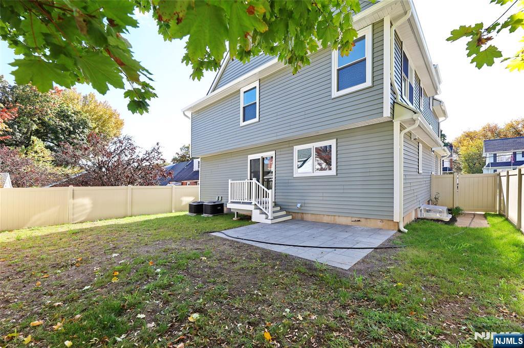 Homes for sale in Teaneck, NJ | 135 Sherman Ave, Teaneck, NJ 07666 | MLS# 25026076