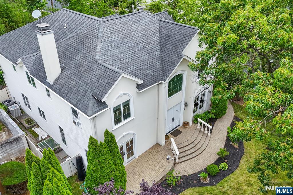 Homes for sale in Englewood Cliffs, NJ | 519 E Palisade Ave, Englewood Cliffs, NJ 07632 | MLS# 25026109