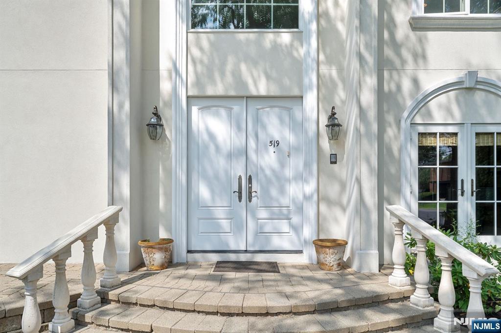 Homes for sale in Englewood Cliffs, NJ | 519 E Palisade Ave, Englewood Cliffs, NJ 07632 | MLS# 25026109