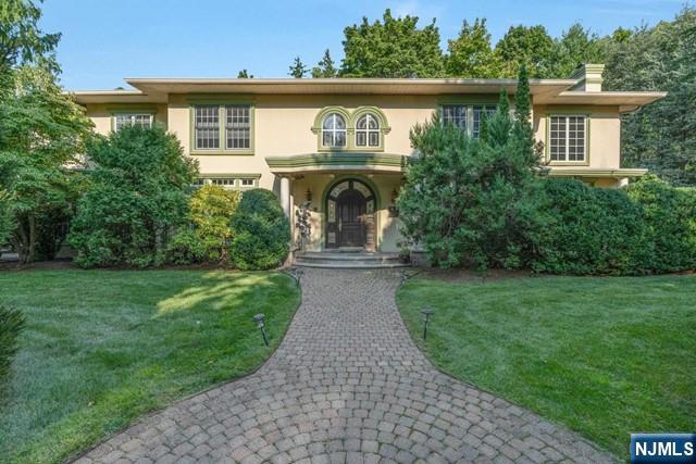 $2,750,000 Colonial