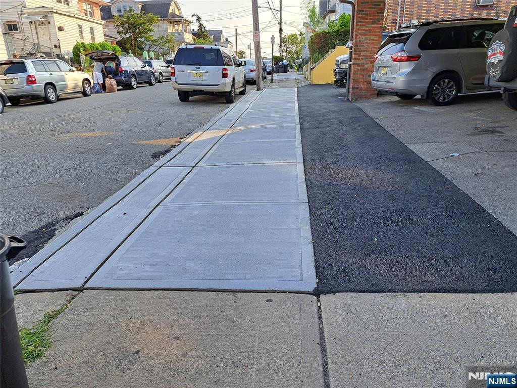 Homes for sale in Paterson, NJ | 41-43 Paterson Ave, Paterson, NJ 07522 | MLS# 25026189