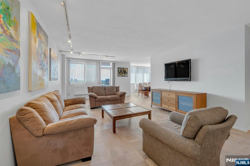 Homes for sale in Fort Lee, NJ | 2150 Center Ave #10B, Fort Lee, NJ 07024 | MLS# 25026190