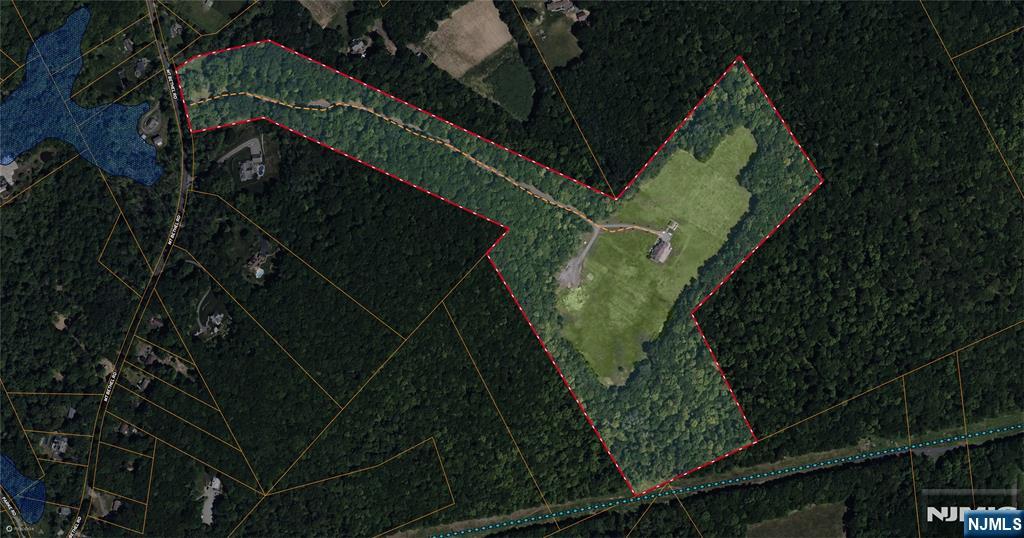 Homes for sale in Mansfield, NJ | 464 Mount Bethel Rd, Mansfield, NJ 07865 | MLS# 25026198