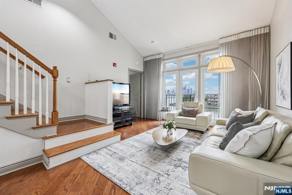 Homes for sale in North Bergen, NJ | 7400 River Rd #409, North Bergen, NJ 07047 | MLS# 25026207