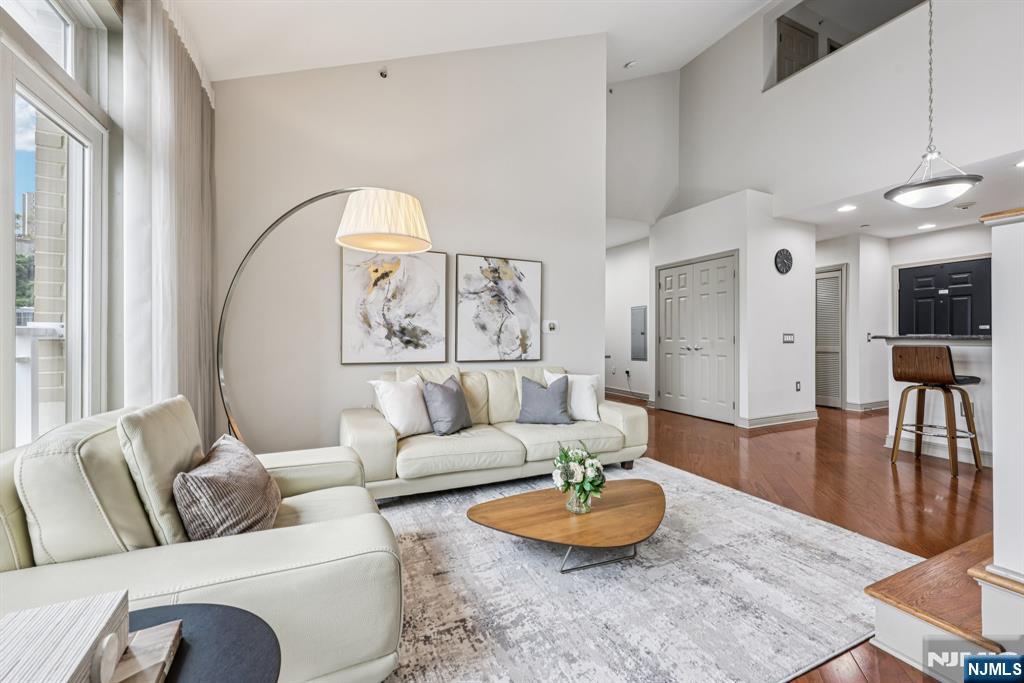 Homes for sale in North Bergen, NJ | 7400 River Rd #409, North Bergen, NJ 07047 | MLS# 25026207