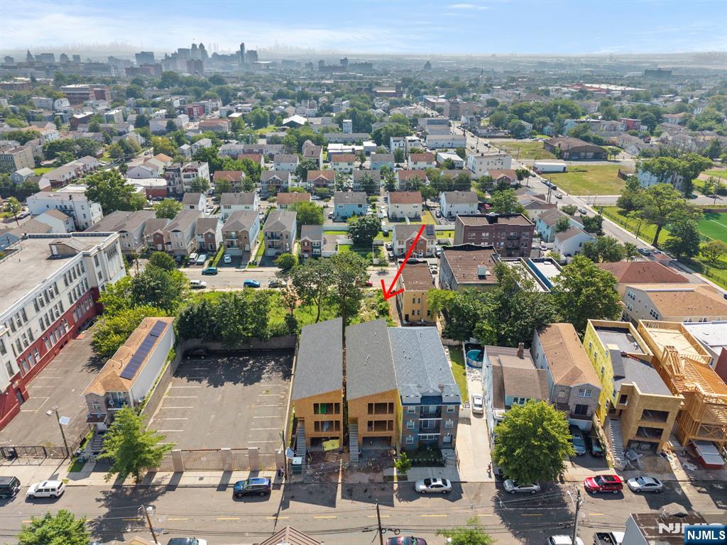 Homes for sale in Newark, NJ | 512 15Th St, Newark, NJ 07103 | MLS# 25026247