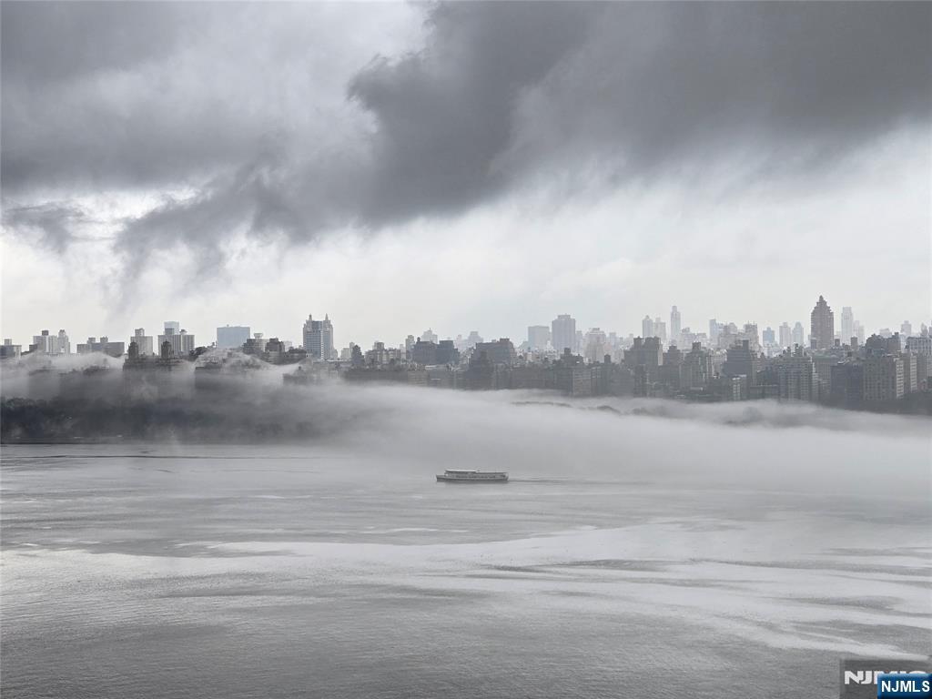 Homes for sale in West New York, NJ | 6600 Jfk Blvd E #18L, West New York, NJ 07093 | MLS# 25026269