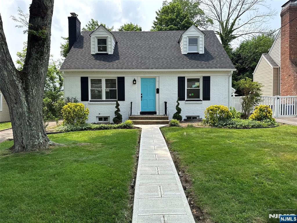 Homes for sale in Hawthorne, NJ | 882 Lafayette Ave, Hawthorne, NJ 07506 | MLS# 25026283