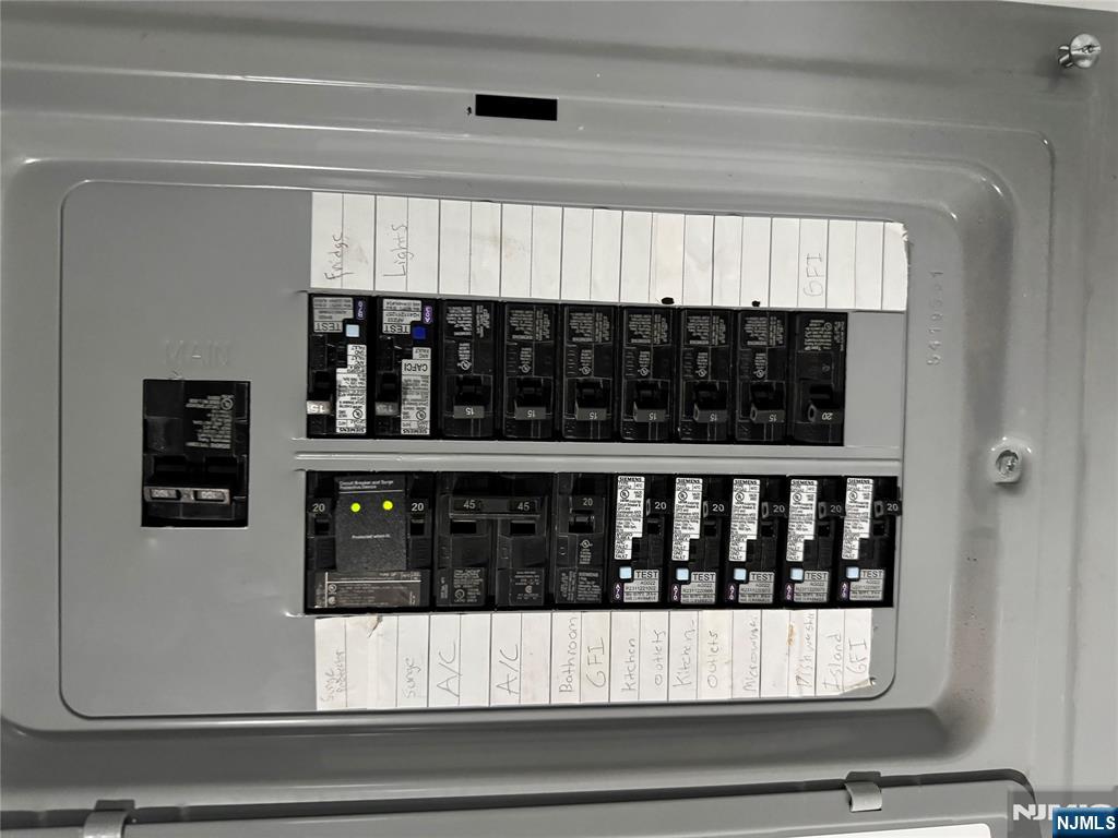 Homes for sale in Hawthorne, NJ | 882 Lafayette Ave, Hawthorne, NJ 07506 | MLS# 25026283