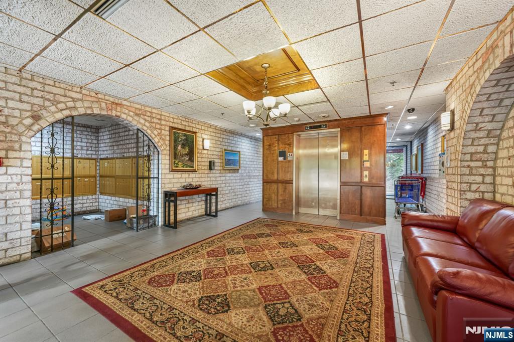 Homes for sale in Hackensack, NJ | 55 Clinton Pl #609, Hackensack, NJ 07601 | MLS# 25026377