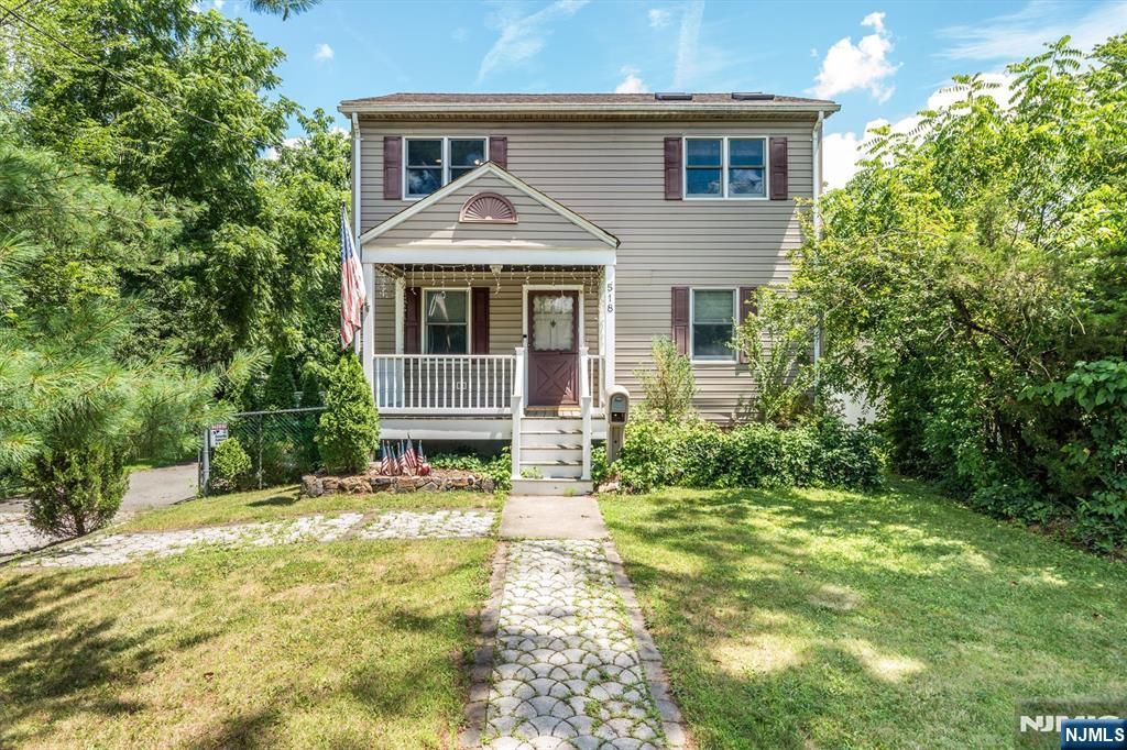 Homes for sale in Roseland, NJ | 518 Eagle Rock Ave, Roseland, NJ 07068 | MLS# 25026384