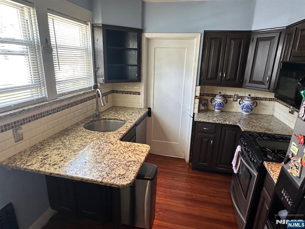 Homes for sale in Hackensack, NJ | 178 Fairmount Ave, Hackensack, NJ 07601 | MLS# 25026425