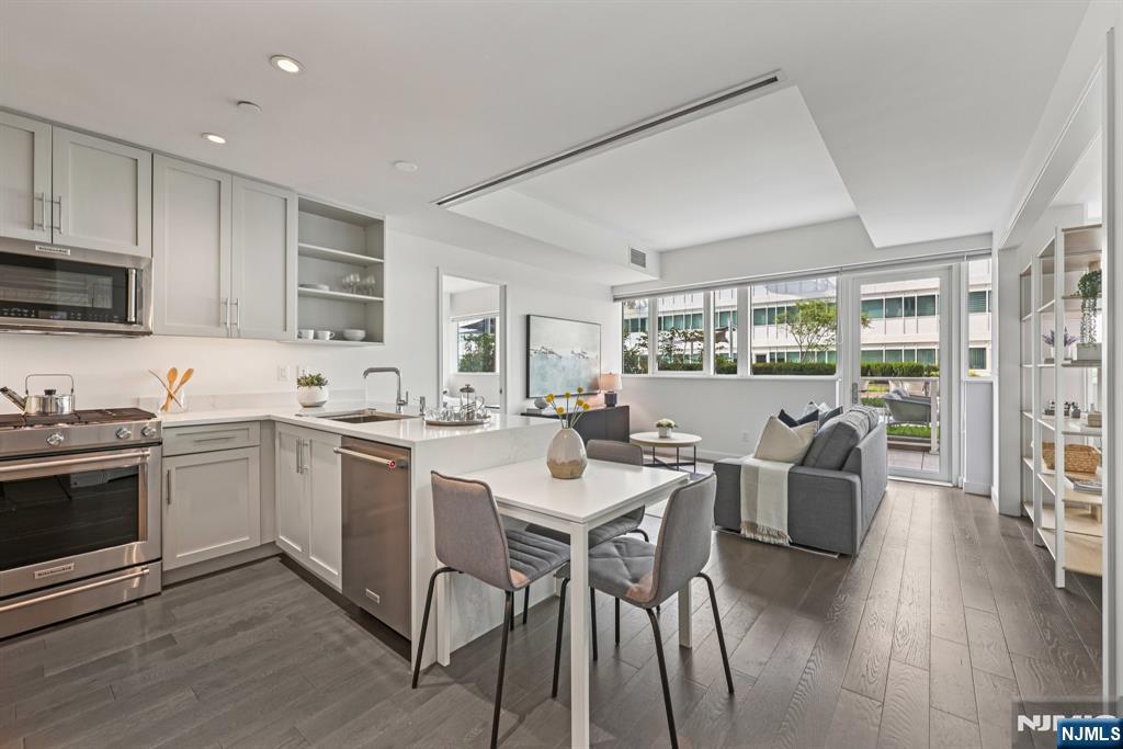 Homes for sale in Weehawken, NJ | 800 Ave At Port Imperial #308, Weehawken, NJ 07086 | MLS# 25026438