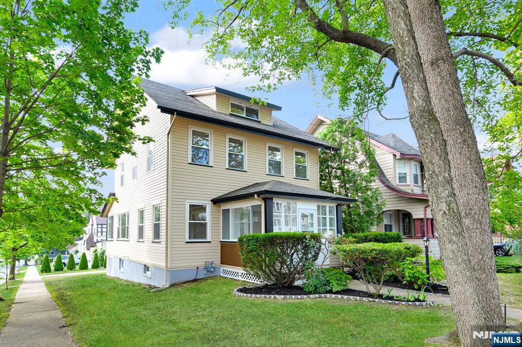 Homes for sale in Rutherford, NJ | 195 Sylvan, Rutherford, NJ 07070 | MLS# 25026450