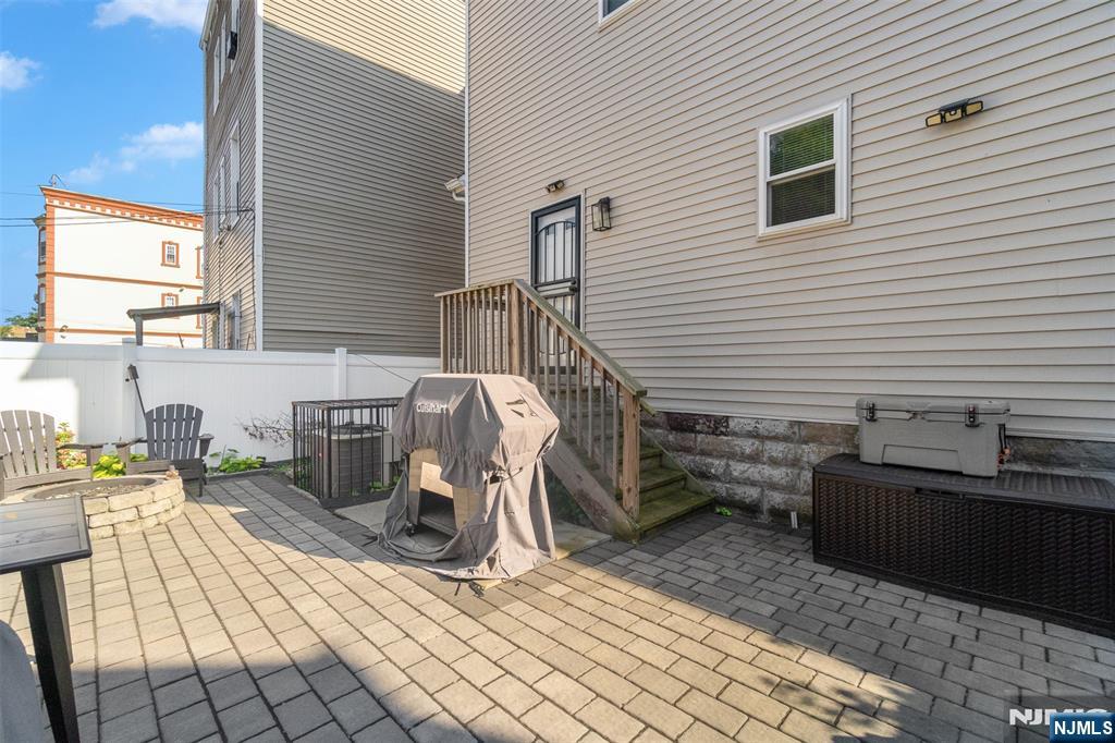 Homes for sale in East Orange, NJ | 122 4th Ave, East Orange, NJ 07017 | MLS# 25026527