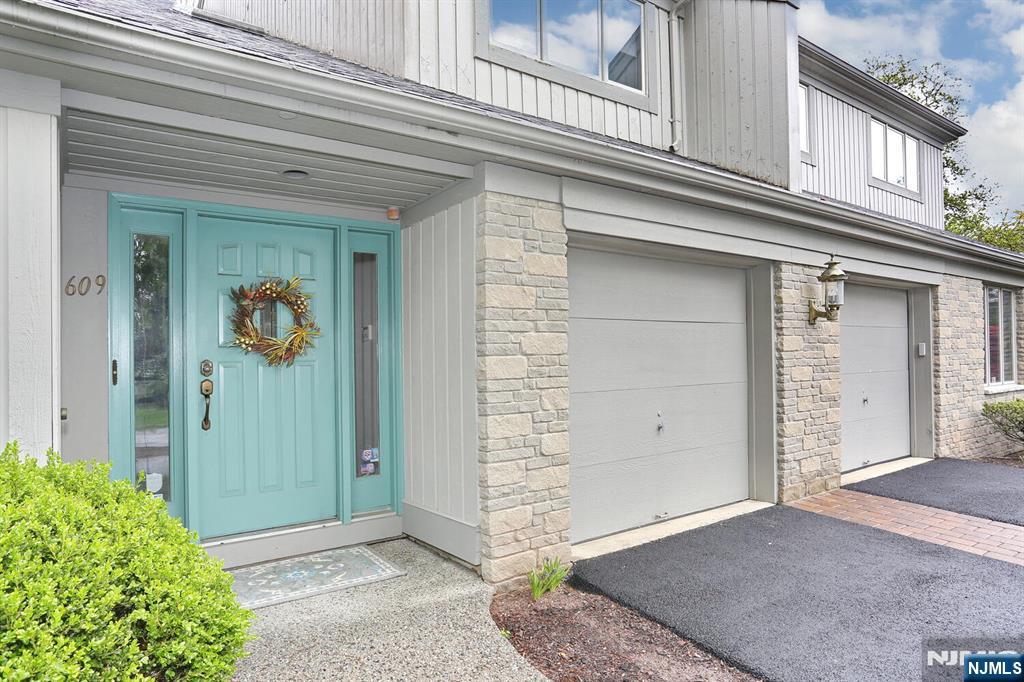 Homes for sale in Mahwah, NJ | 609 Glasmere Rd #609, Mahwah, NJ 07430 | MLS# 25026558