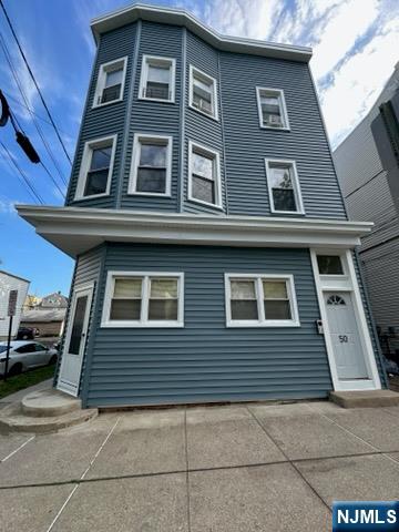 Homes for sale in Bloomfield, NJ | 50 James St #3, Bloomfield, NJ 07003 | MLS# 25026614