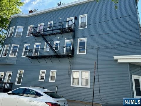 Homes for sale in Bloomfield, NJ | 50 James St #3, Bloomfield, NJ 07003 | MLS# 25026614