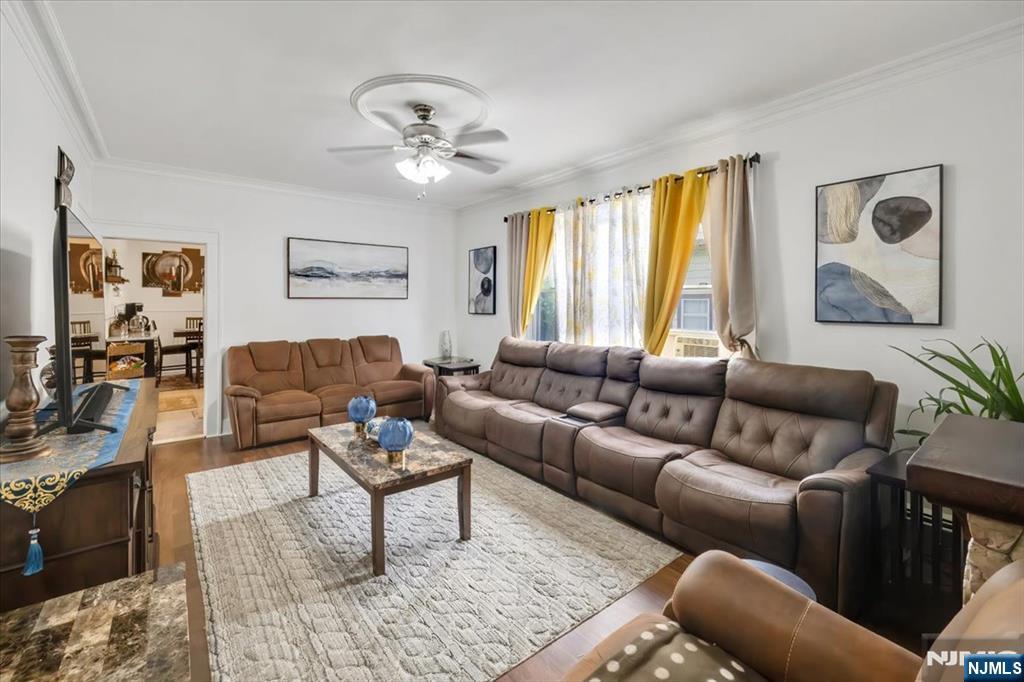 Homes for sale in Elmwood Park, NJ | 50 Van Riper Ave, Elmwood Park, NJ 07407 | MLS# 25026633