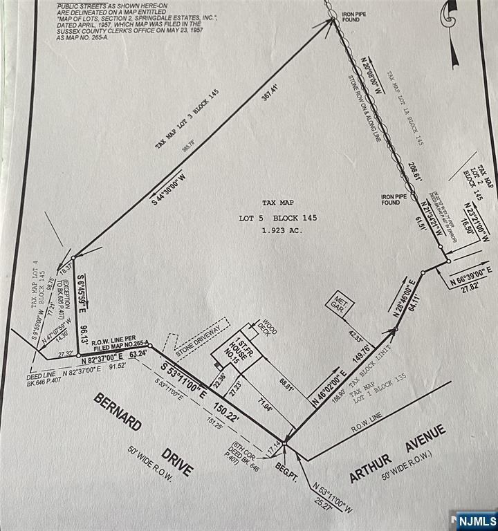 Homes for sale in Newton, NJ | 15 Bernard Dr, Newton, NJ 07860 | MLS# 25026744