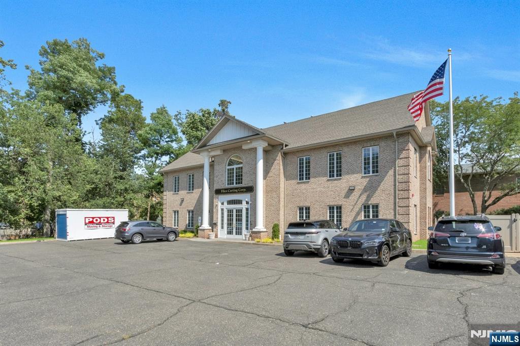 161 McKinley Street, Closter, NJ, 07624