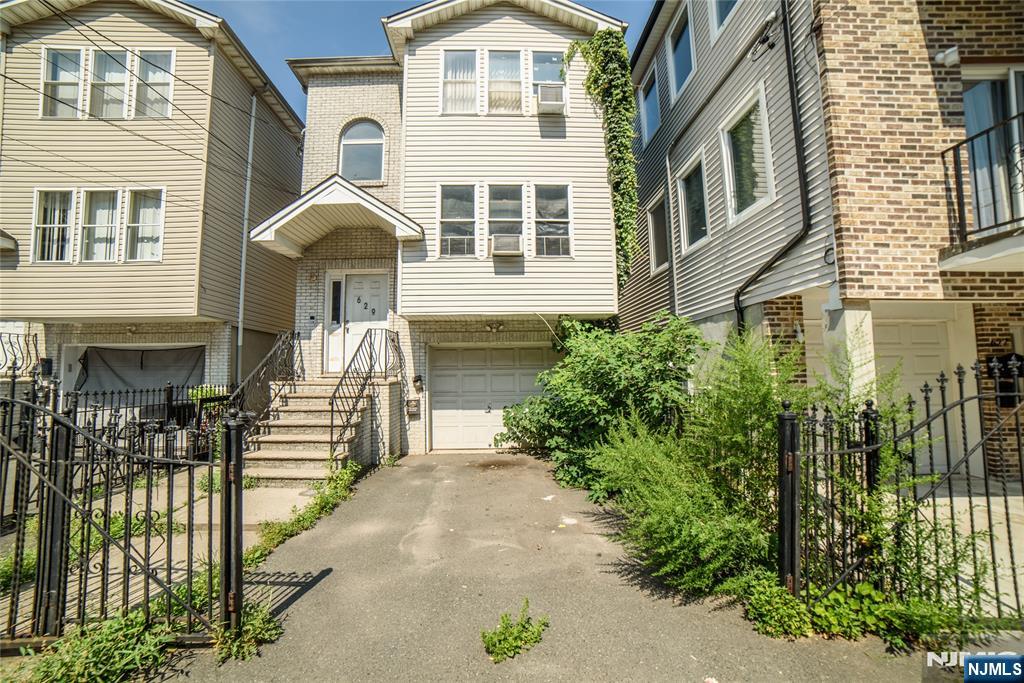 Homes for sale in Newark, NJ | 629 18th St, Newark, NJ 07103 | MLS# 25026803